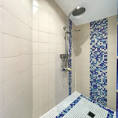 D'hotes A ביאריץ