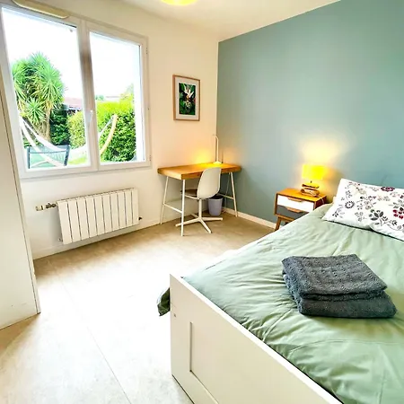 Quarto em Acomodações Particulares D'hôtes à Biarritz