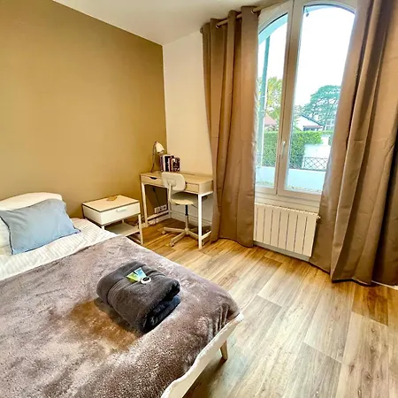 D'hotes A * ביאריץ